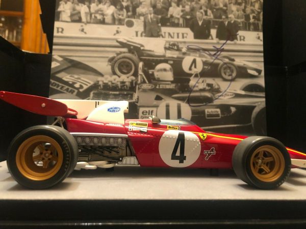 Ferrari 312 B  Jackie Icks + Signed photo + Vitrina